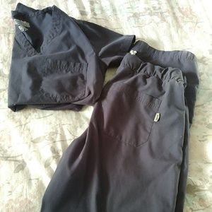 Medilita navy scrubs size medium